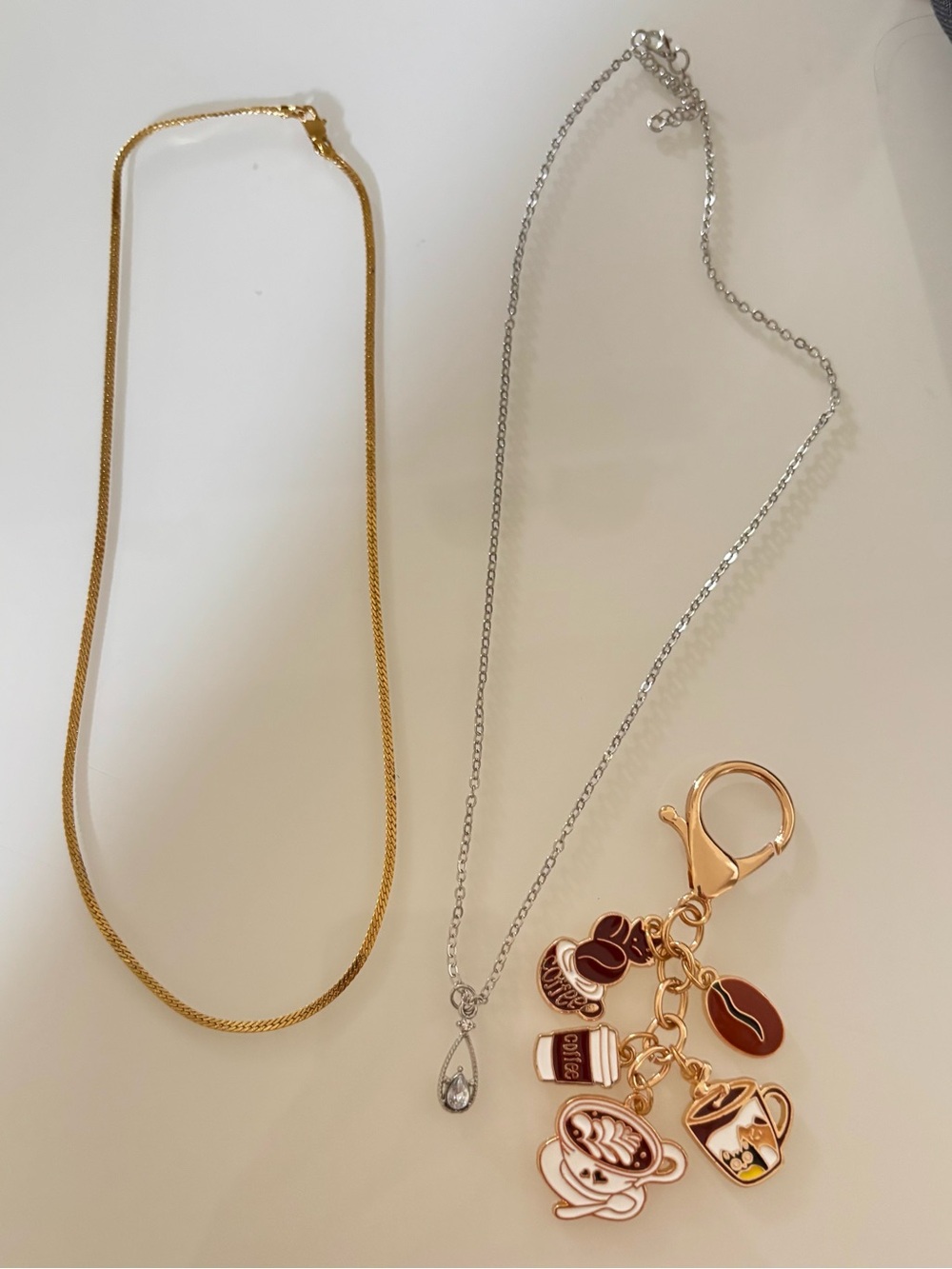 Necklace/ Chain & Keychain Bundle